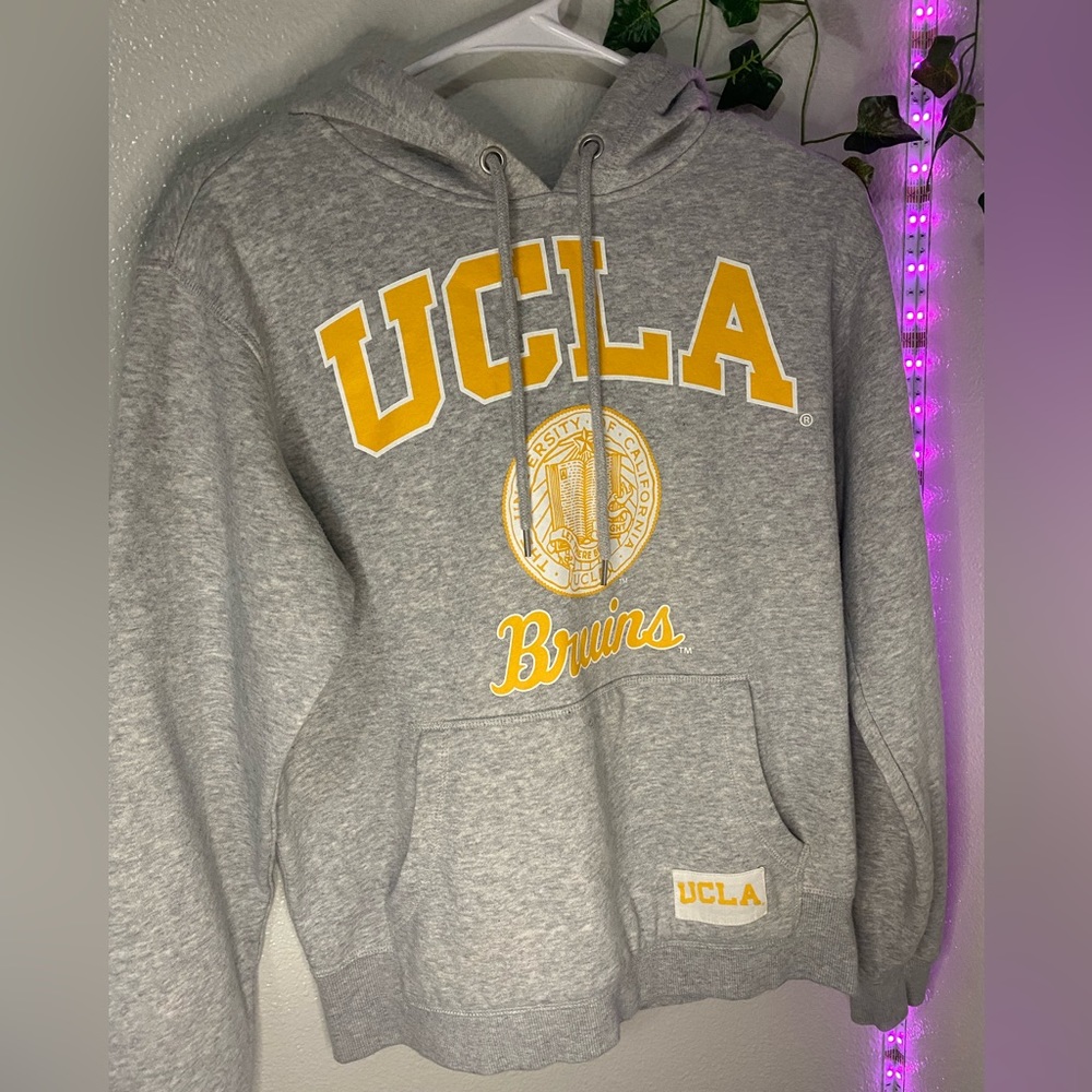 H&M UCLA Classic Grey Sweater: Stylish Comfort for Every Season